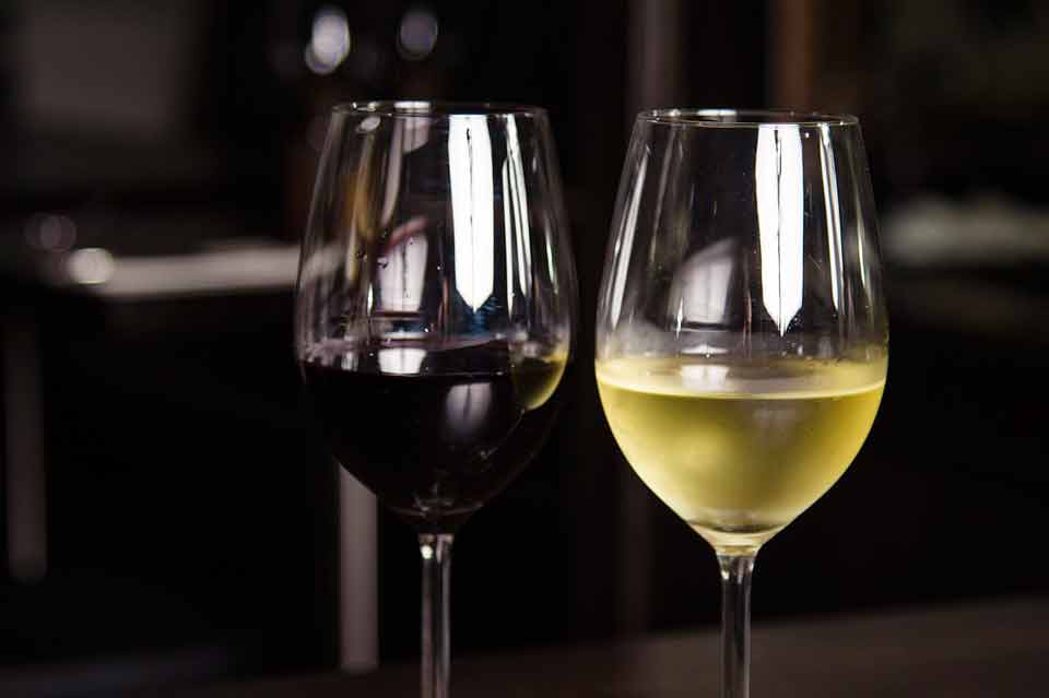 ¿Cuál es la temperatura ideal para servir el vino?