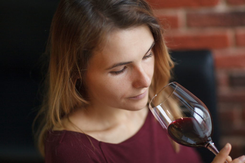 Cata de vinos: fase olfativa